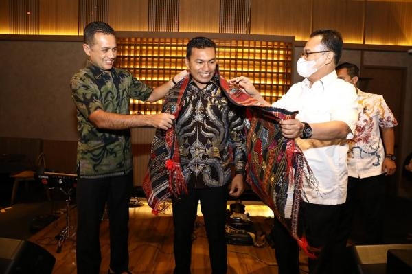 Silaturahmi Bersama Rombongan DPR Aceh Wagub Sumut Dorong Komunikasi Efektif Antar Provinsi